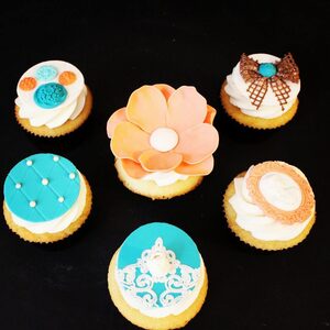 Cup-cake-toppers
